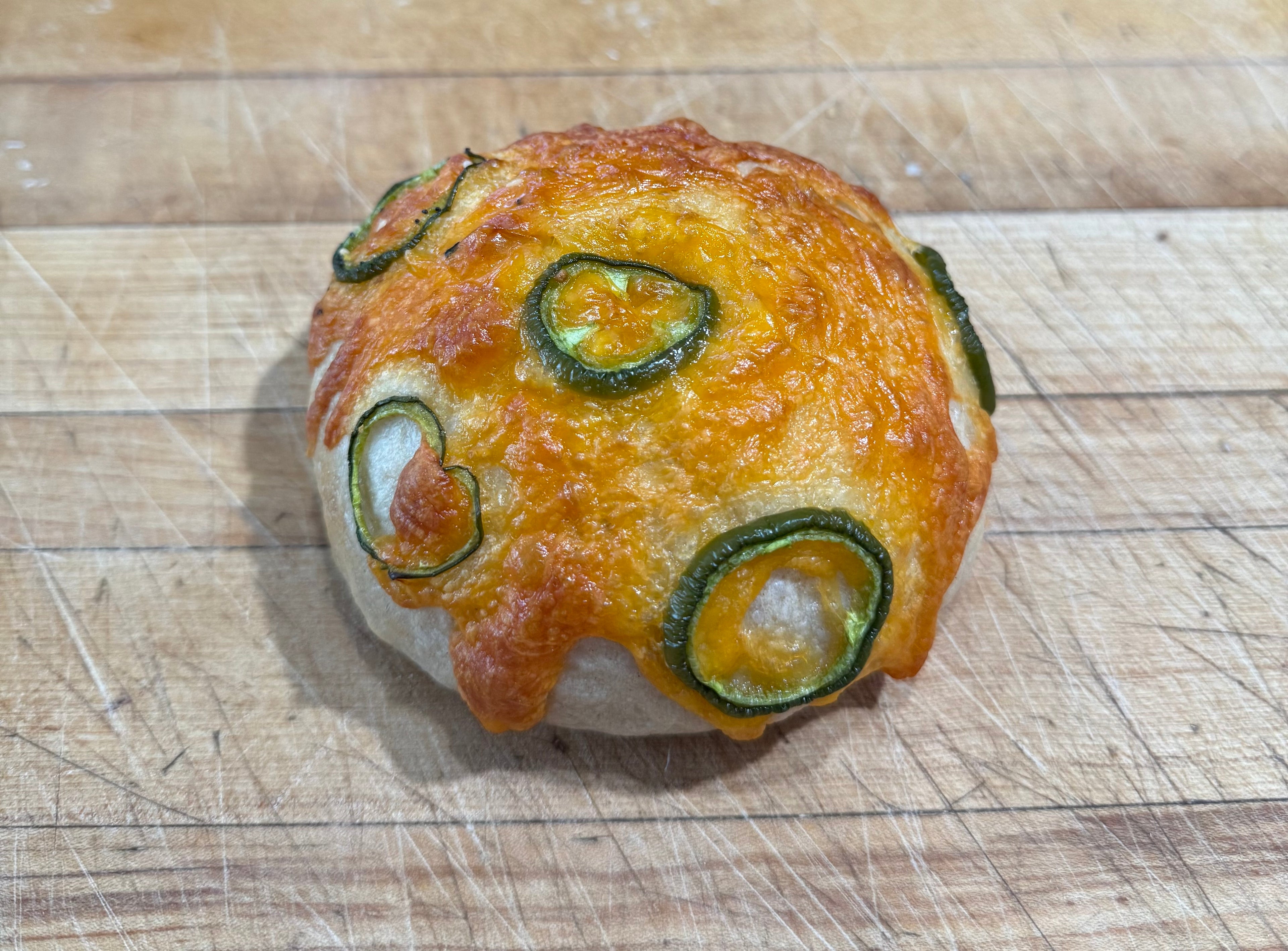 Jalapeno Cheddar Bagels