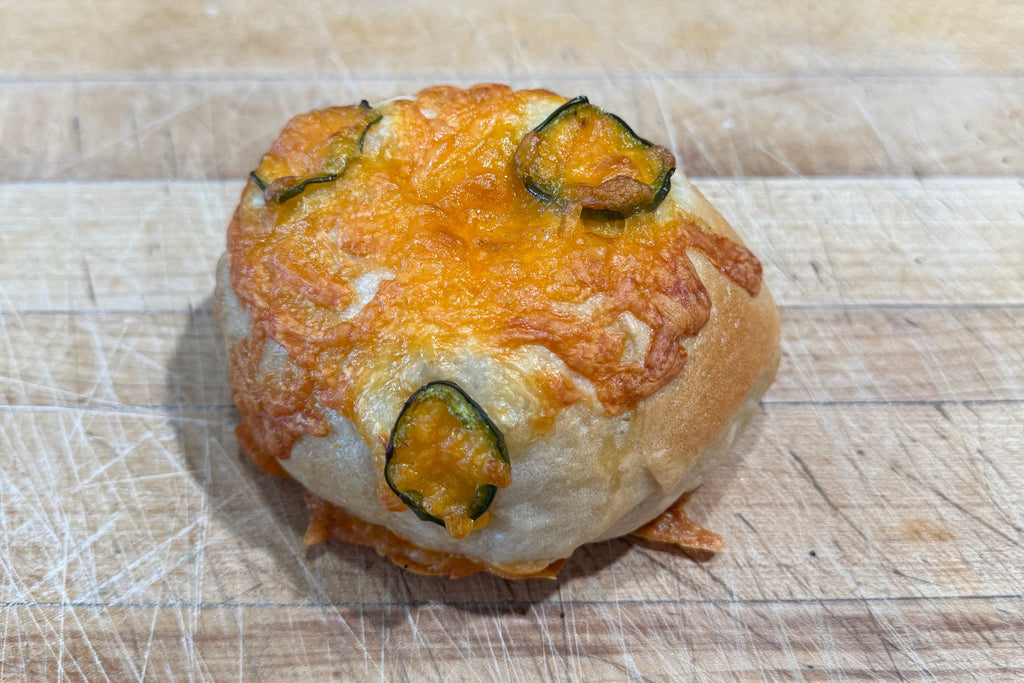 Jalapeno Cheddar Bagels